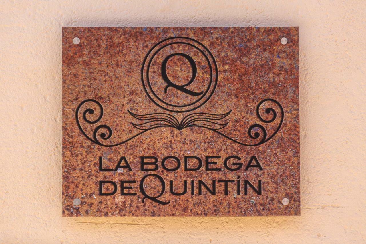 La Bodega De Quintin Hotel Villarejo de Salvanés Buitenkant foto